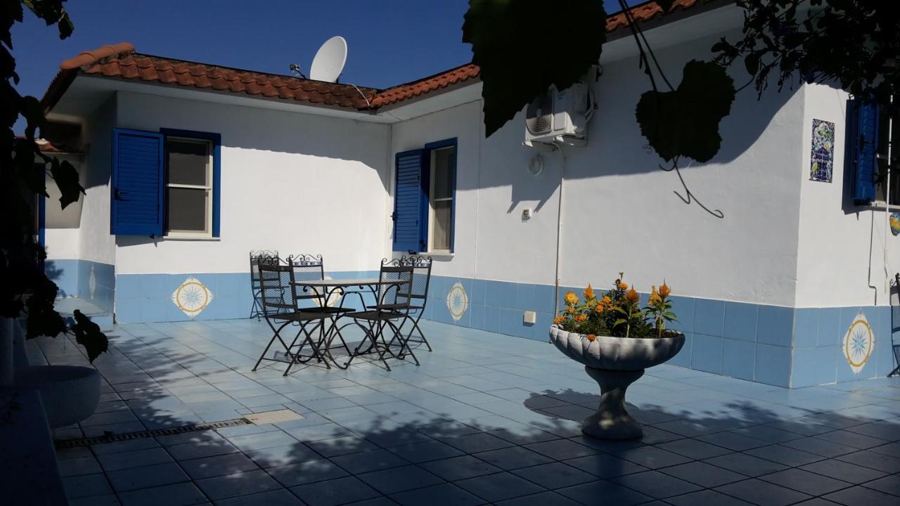 La Marina Gardens Beach Scauri  Exterior photo